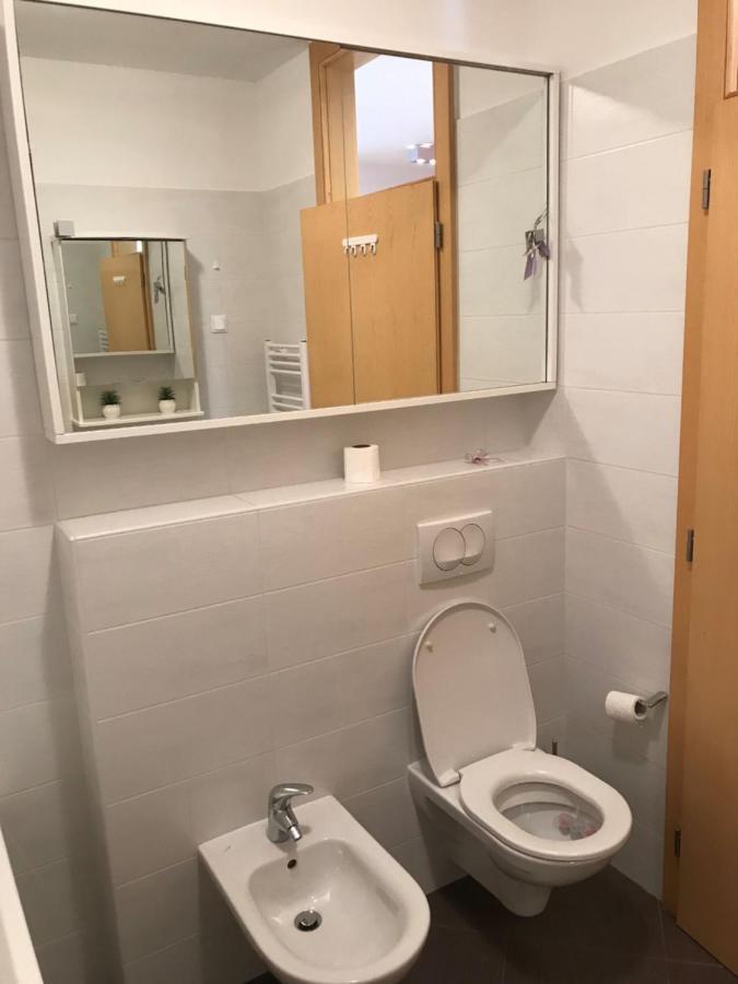 Apartment Angela With Private Garage Slot Pula Luaran gambar